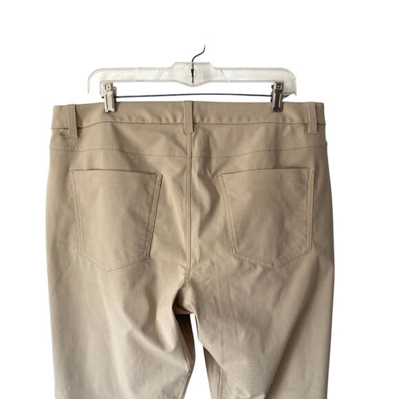 Lululemon Mens Tan Performance Golf Travel Casual Pants size 36x28 - Picture 4 of 7